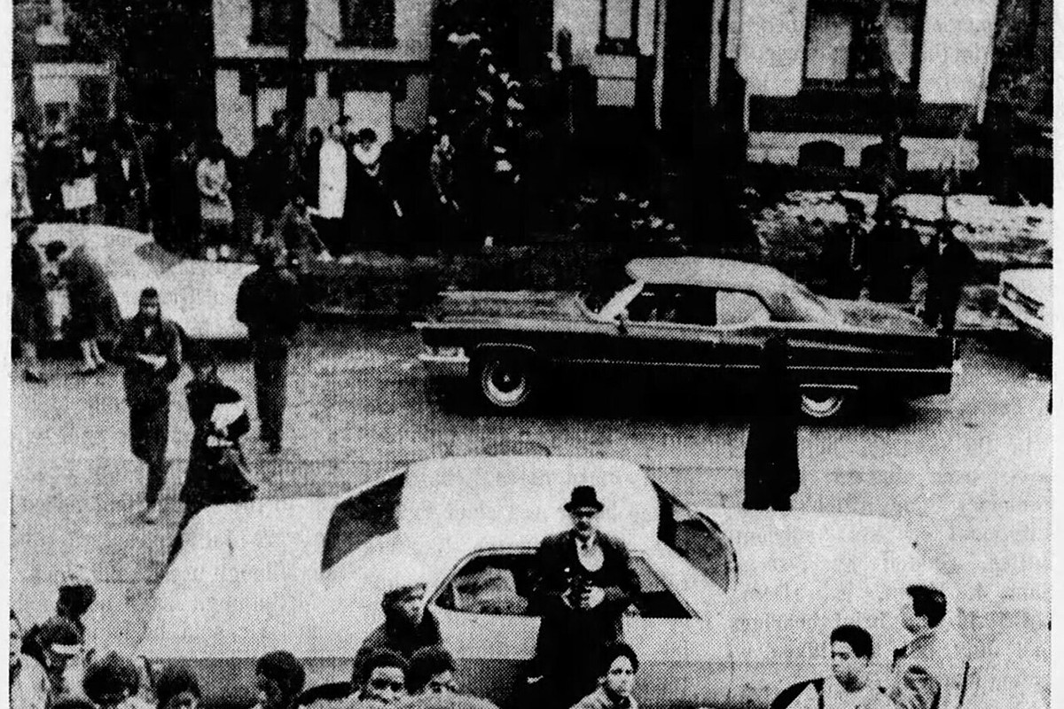 People visit Fred Hampton apartment, 1969