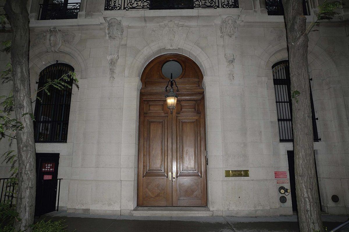 The townhouse door on the night of the 6 July 2019 search, FBI photograph.