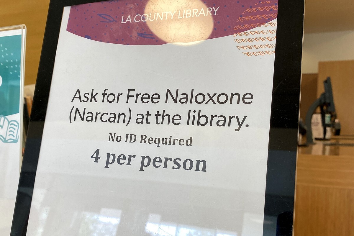 Free naloxone (Narcan) available by request at a public library