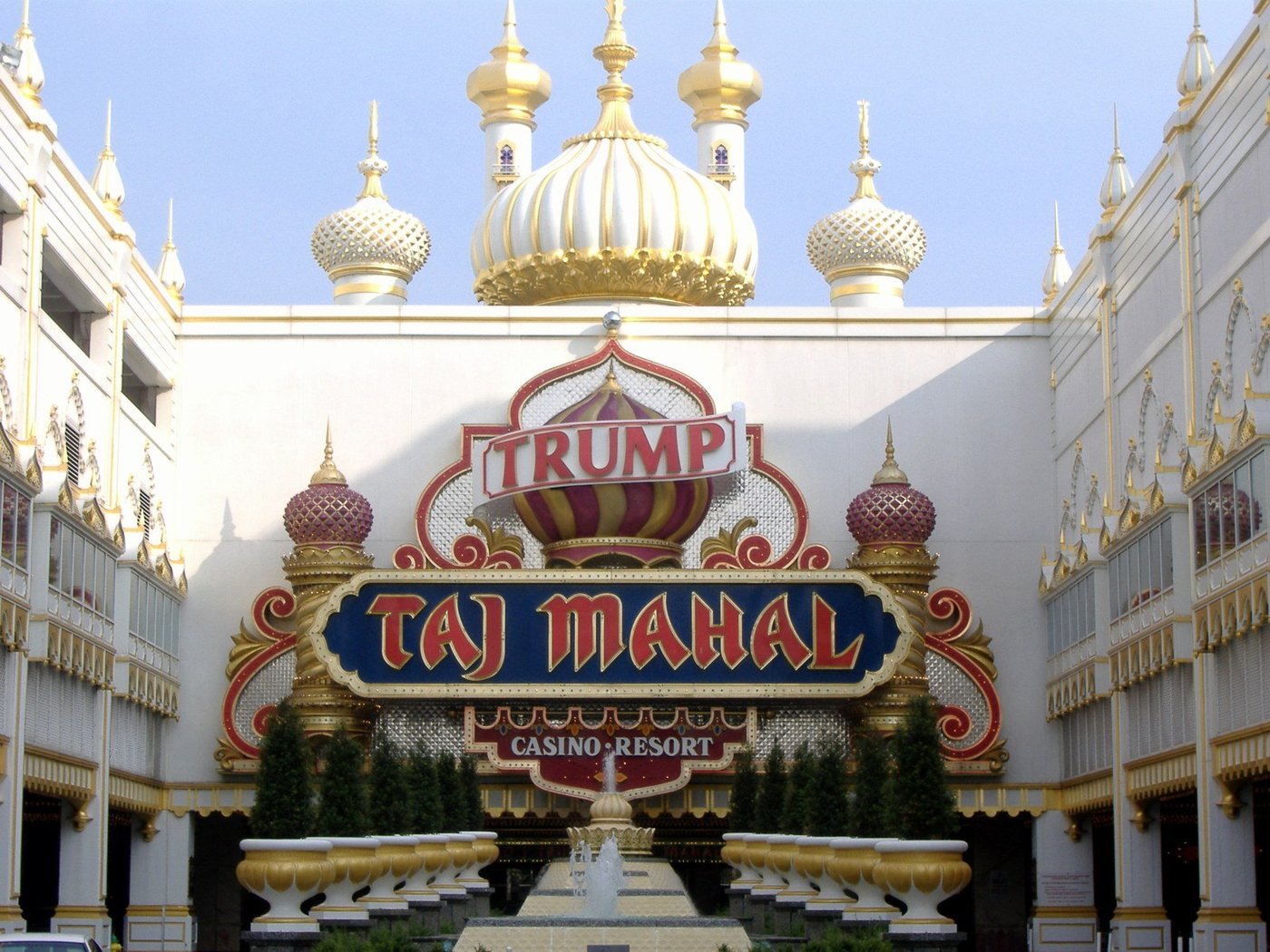 Outer-borough apartment buildings — Trump housing discrimination guide