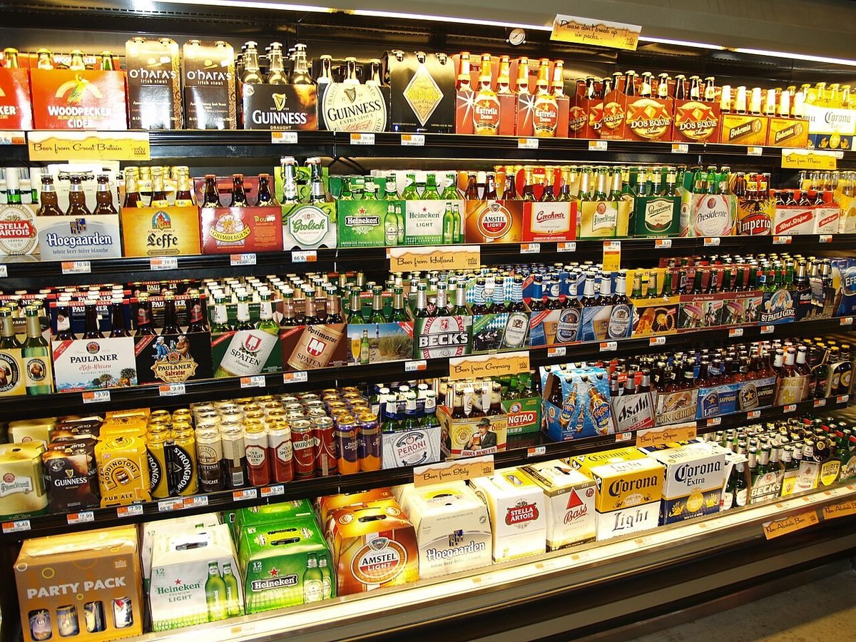 Grocery aisle in New York City.